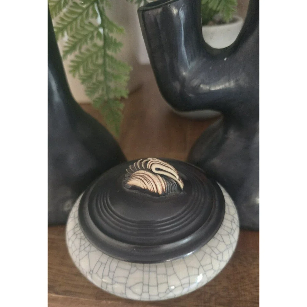 Andrew MacCorkindale Studio Pottery Trinket Box Signed Ivory Crackle Vintage